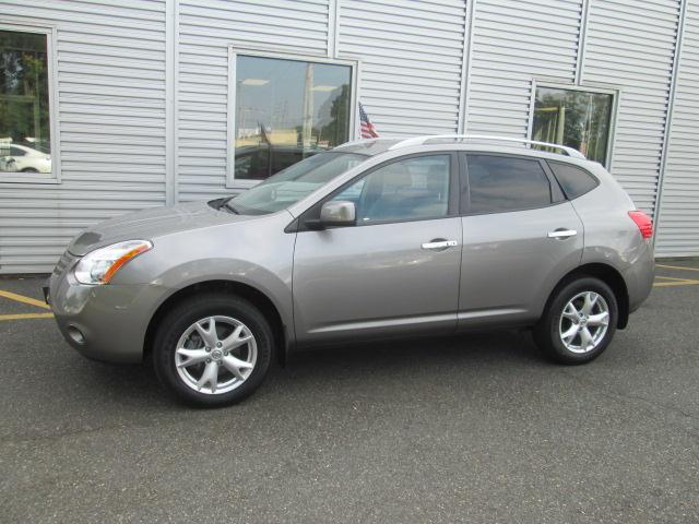 2010 Nissan Rogue 1/2 Ton 2WD