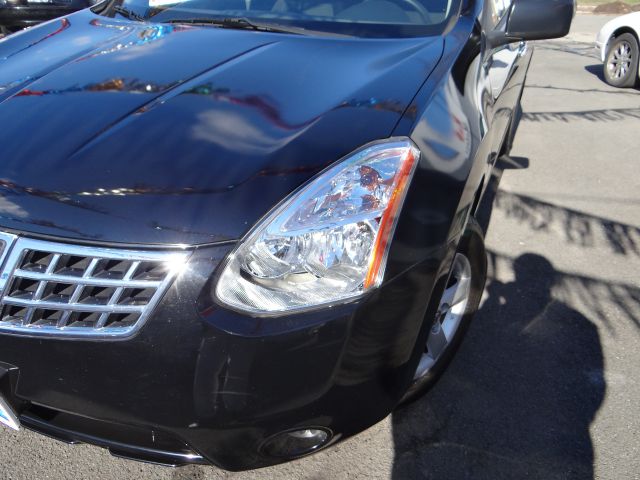 2010 Nissan Rogue Lariat Crew Cab 4WD DRW