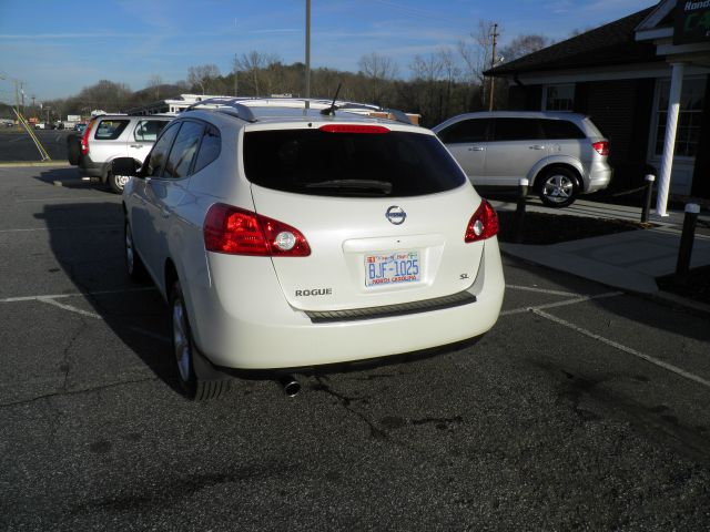 2010 Nissan Rogue Denali EASY Finance