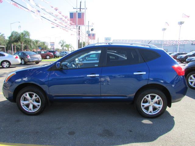2010 Nissan Rogue LS S