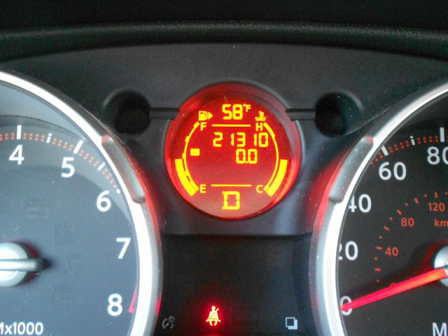 2010 Nissan Rogue 2.5S ONE Owner