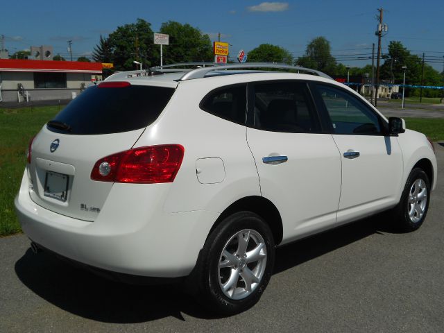 2010 Nissan Rogue 2.5S ONE Owner