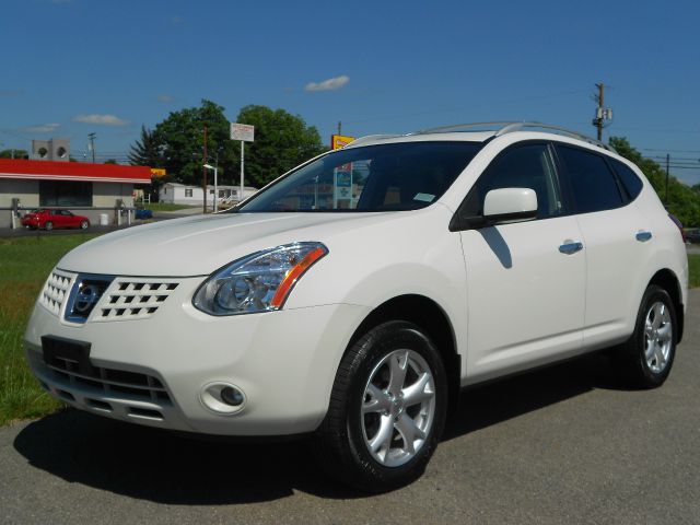 2010 Nissan Rogue 2.5S ONE Owner