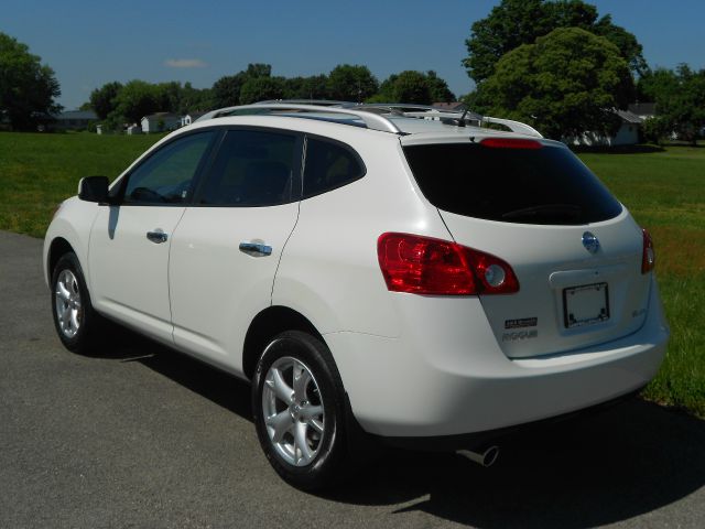 2010 Nissan Rogue 2.5S ONE Owner