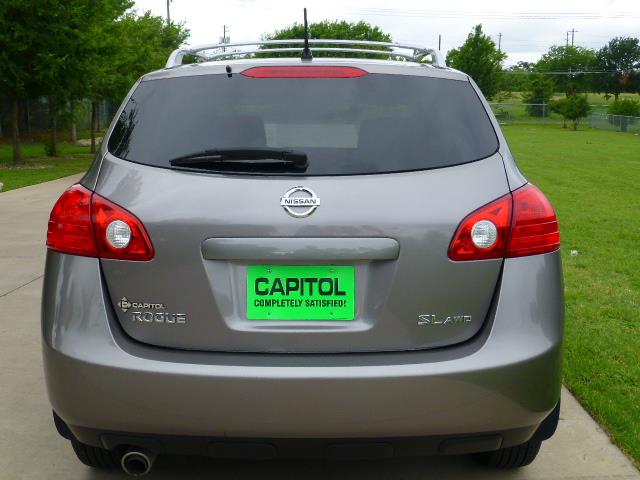 2010 Nissan Rogue Luxury Edition PKG