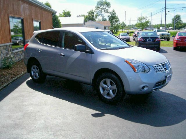 2010 Nissan Rogue Lariat Crew Cab 4WD DRW