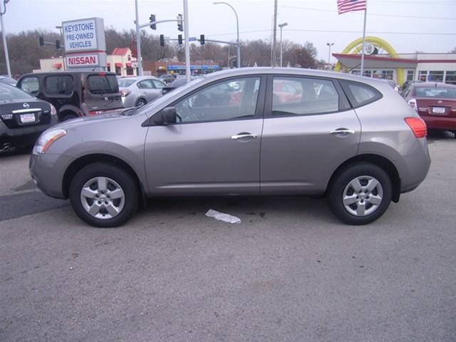 2010 Nissan Rogue Lariat Crew Cab 4WD DRW