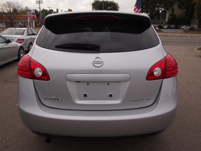 2010 Nissan Rogue XR