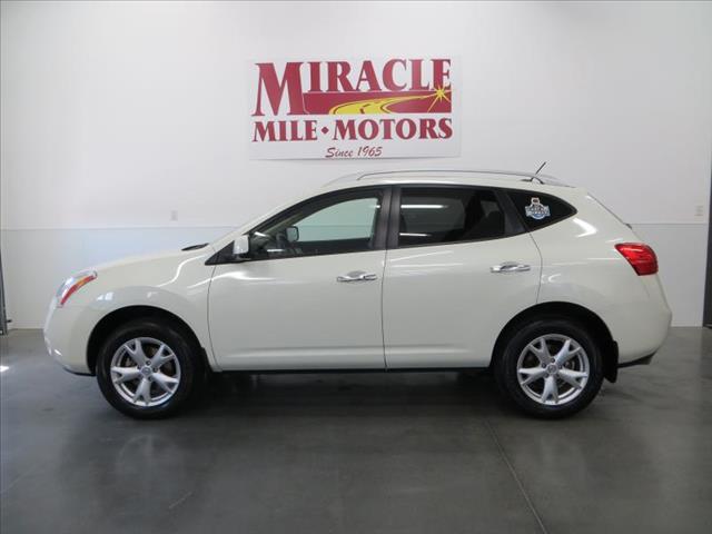 2010 Nissan Rogue SXT Van