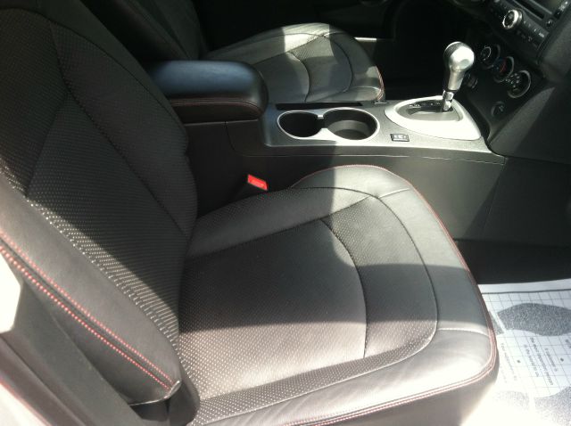 2010 Nissan Rogue 2.5S ONE Owner