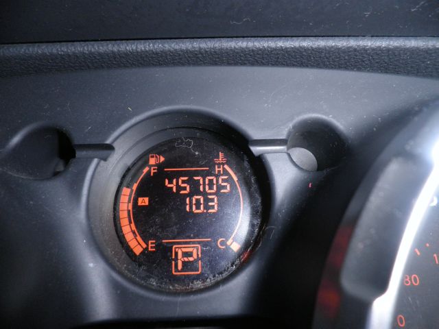 2010 Nissan Rogue Lariat Crew Cab 4WD DRW