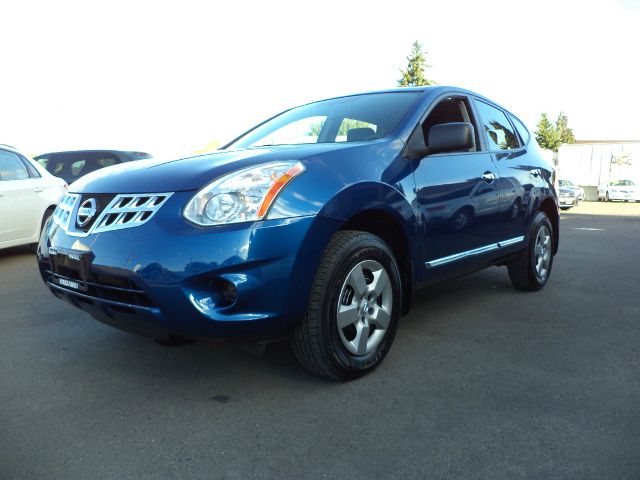 2011 Nissan Rogue Lariat Crew Cab 4WD DRW
