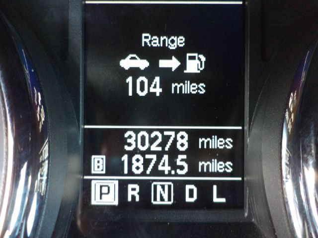 2011 Nissan Rogue Lariat Crew Cab 4WD DRW