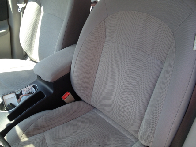 2011 Nissan Rogue Touring / AWD