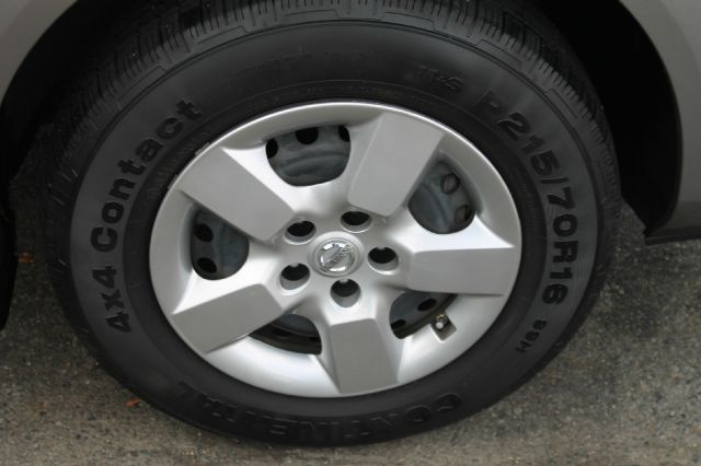 2011 Nissan Rogue Lariat Crew Cab 4WD DRW