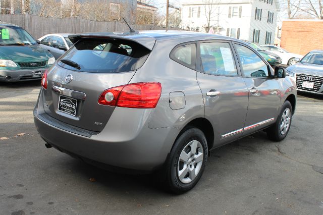 2011 Nissan Rogue Lariat Crew Cab 4WD DRW
