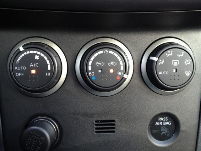 2012 Nissan Rogue LS S