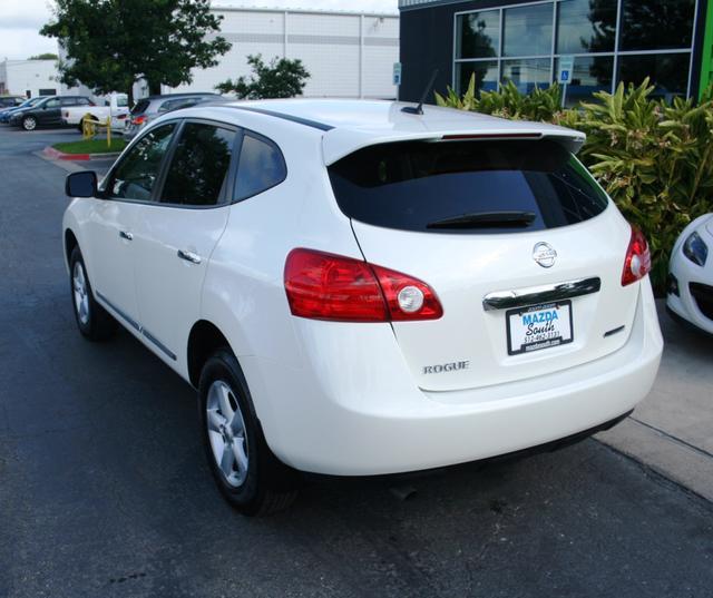 2012 Nissan Rogue XR