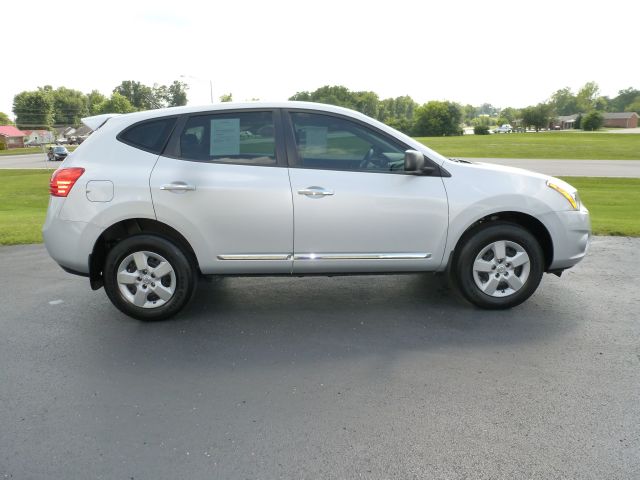 2012 Nissan Rogue Touring / AWD