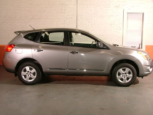 2012 Nissan Rogue Lariat Crew Cab 4WD DRW