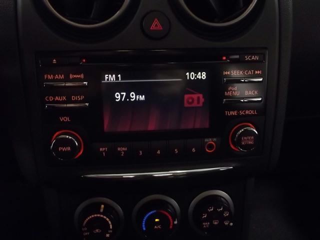 2013 Nissan Rogue BUG WITH Moonroof