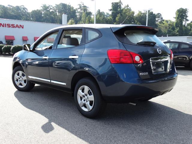 2013 Nissan Rogue Lariat Crew Cab 4WD DRW