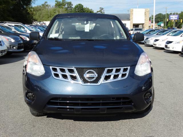 2013 Nissan Rogue Lariat Crew Cab 4WD DRW