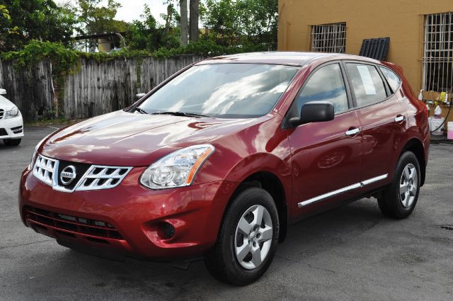 2013 Nissan Rogue Touring / AWD