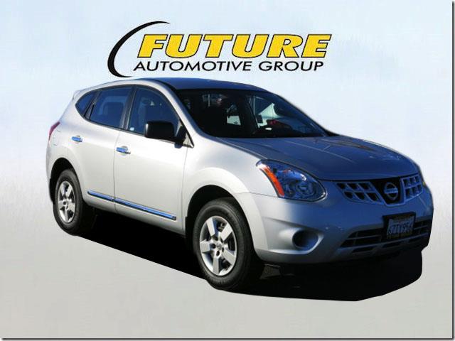 2013 Nissan Rogue FWD 4dr