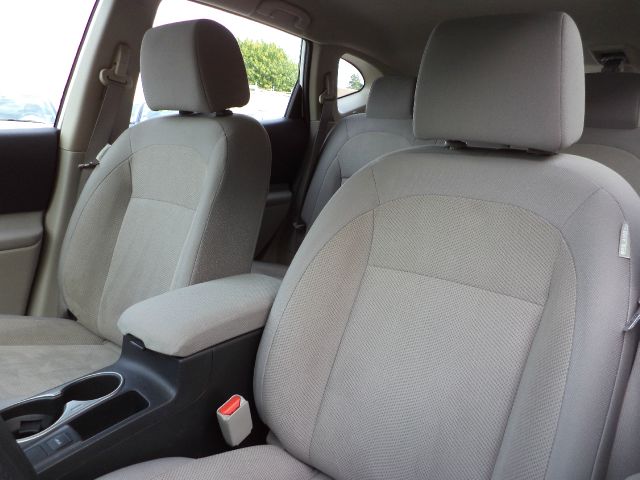 2013 Nissan Rogue Lariat Crew Cab 4WD DRW