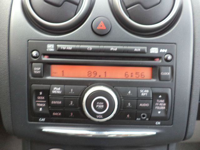 2013 Nissan Rogue Lariat Crew Cab 4WD DRW