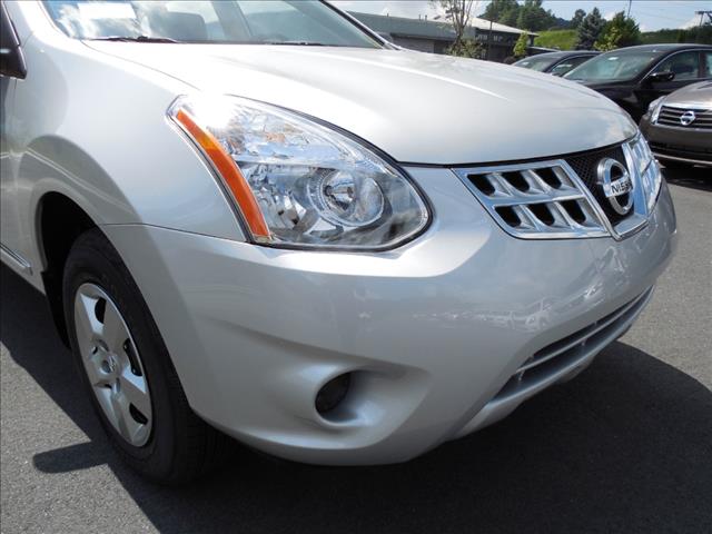 2013 Nissan Rogue XR