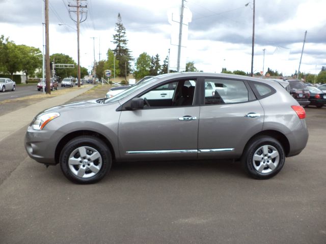 2013 Nissan Rogue Lariat Crew Cab 4WD DRW