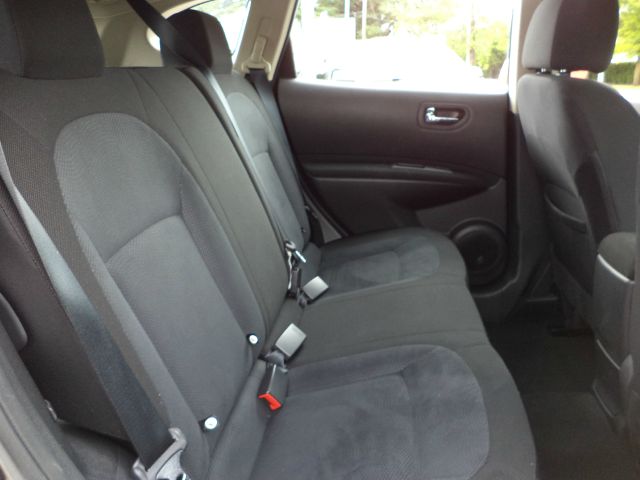 2013 Nissan Rogue Lariat Crew Cab 4WD DRW