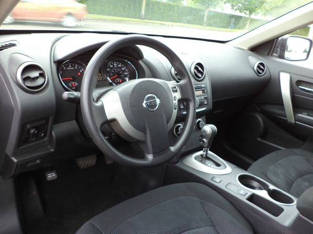 2013 Nissan Rogue Lariat Crew Cab 4WD DRW