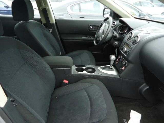 2013 Nissan Rogue XR