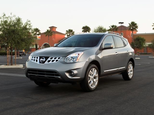 2013 Nissan Rogue BUG WITH Moonroof