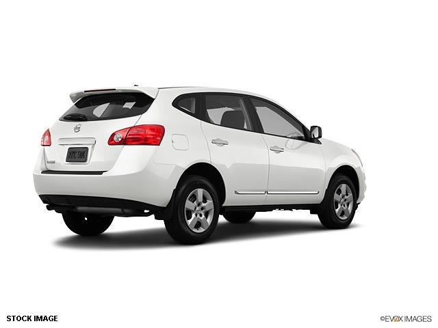 2013 Nissan Rogue BUG WITH Moonroof