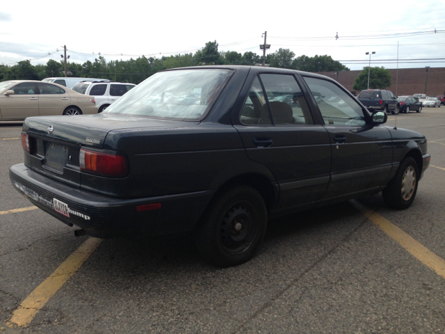 1994 Nissan Sentra SEL Sport Utility 4D