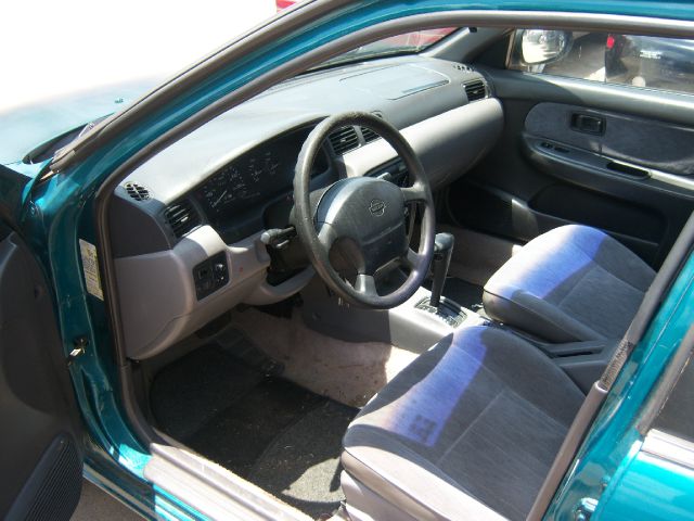 1995 Nissan Sentra XLT 4X4 FX4 X-cab