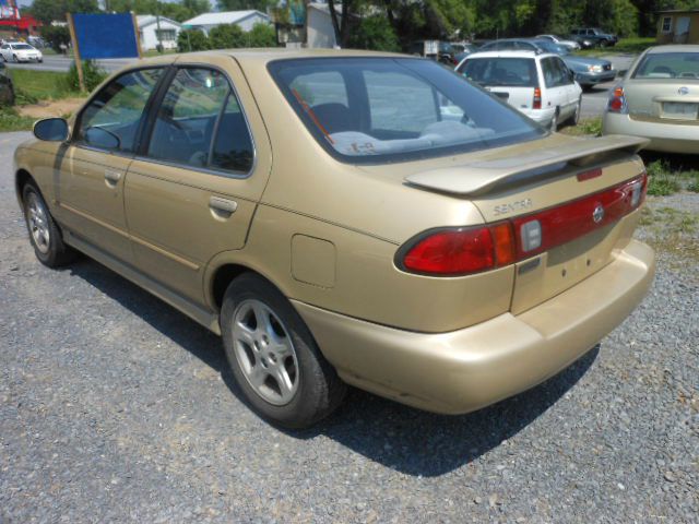 1998 Nissan Sentra SE