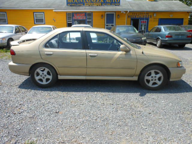 1998 Nissan Sentra SE