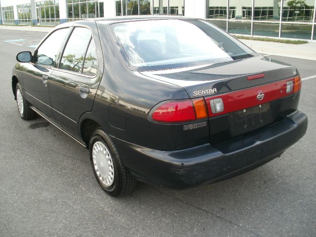 1998 Nissan Sentra W/nav.sys