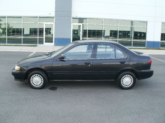 1998 Nissan Sentra W/nav.sys
