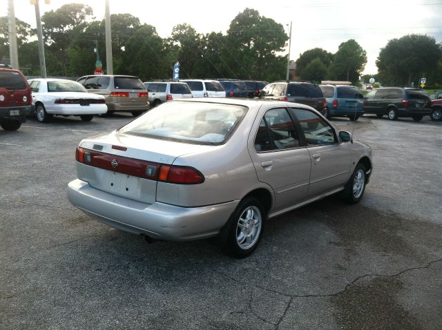 1999 Nissan Sentra 6 Speed Transmision