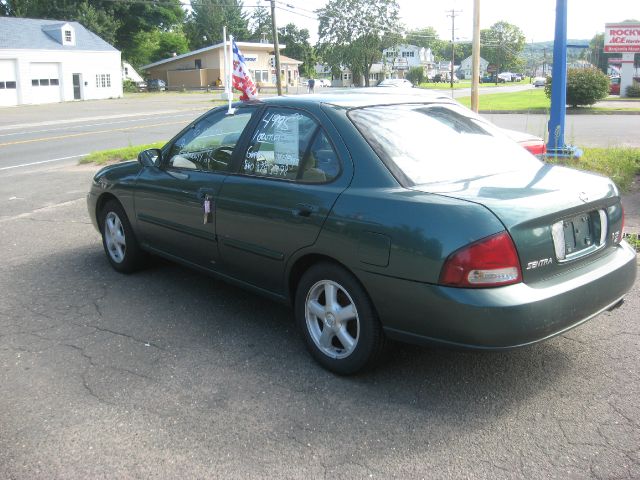 2000 Nissan Sentra SE