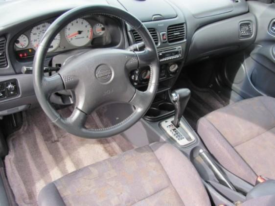 2001 Nissan Sentra SE