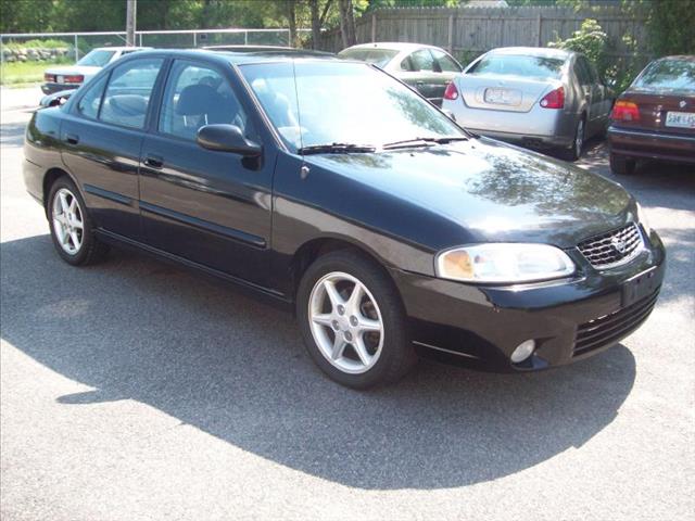 2001 Nissan Sentra XLT 2WD