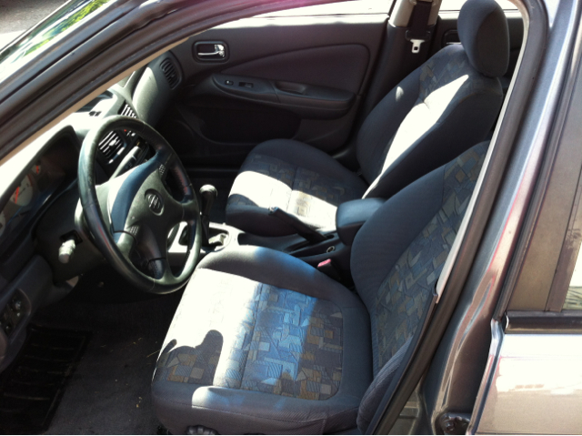 2001 Nissan Sentra SE