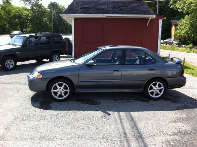 2001 Nissan Sentra SE